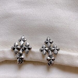 James Avery Retired Earrings 4 Crosses Connect to Create a Diamond Shape